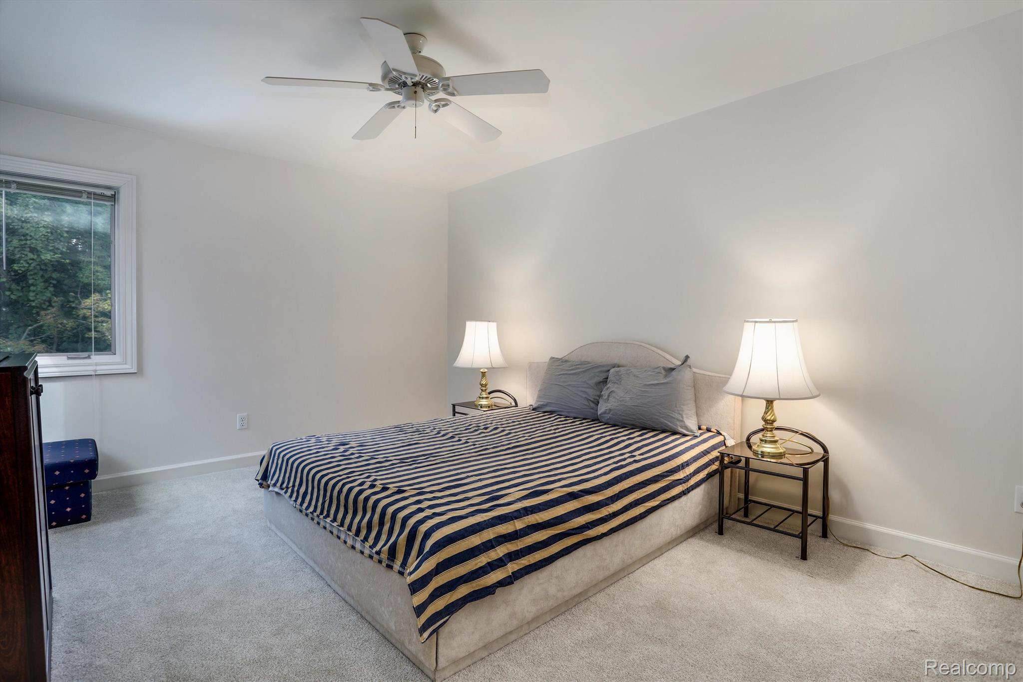 4703 OAKHURST RIDGE Road