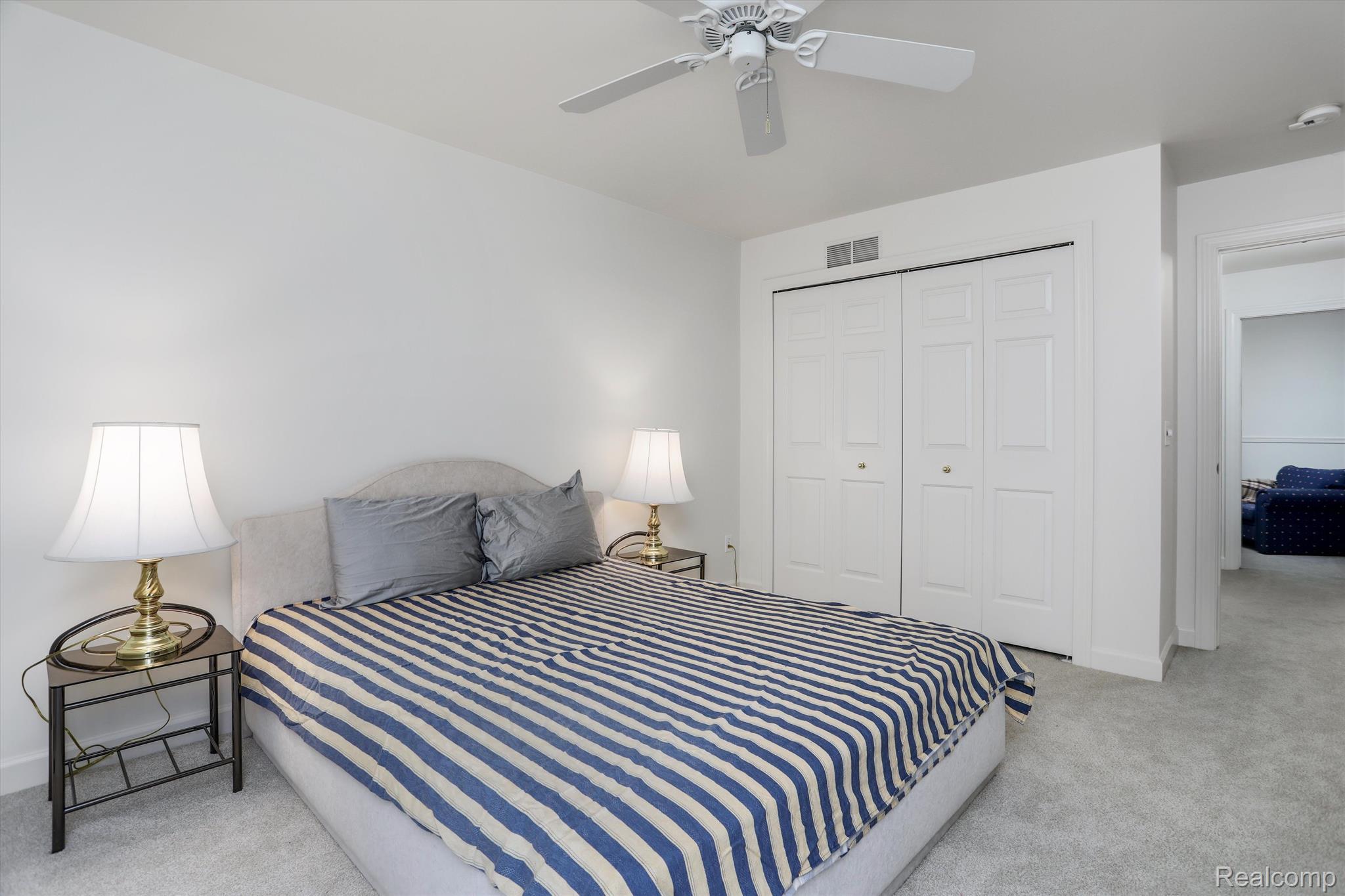 4703 OAKHURST RIDGE Road