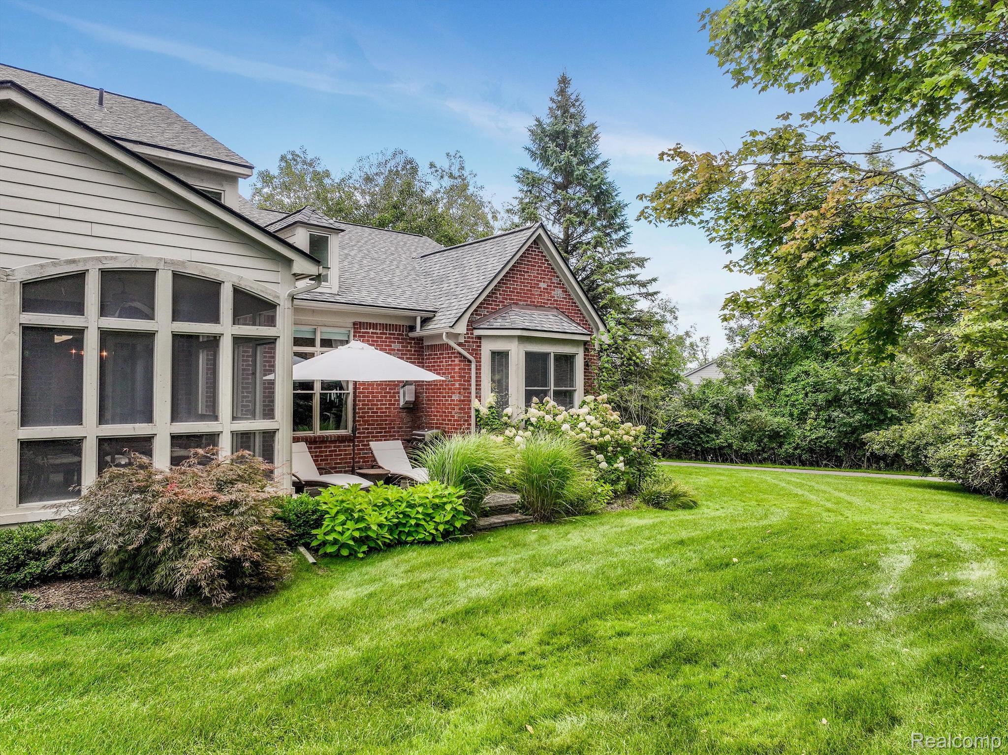 4703 OAKHURST RIDGE Road