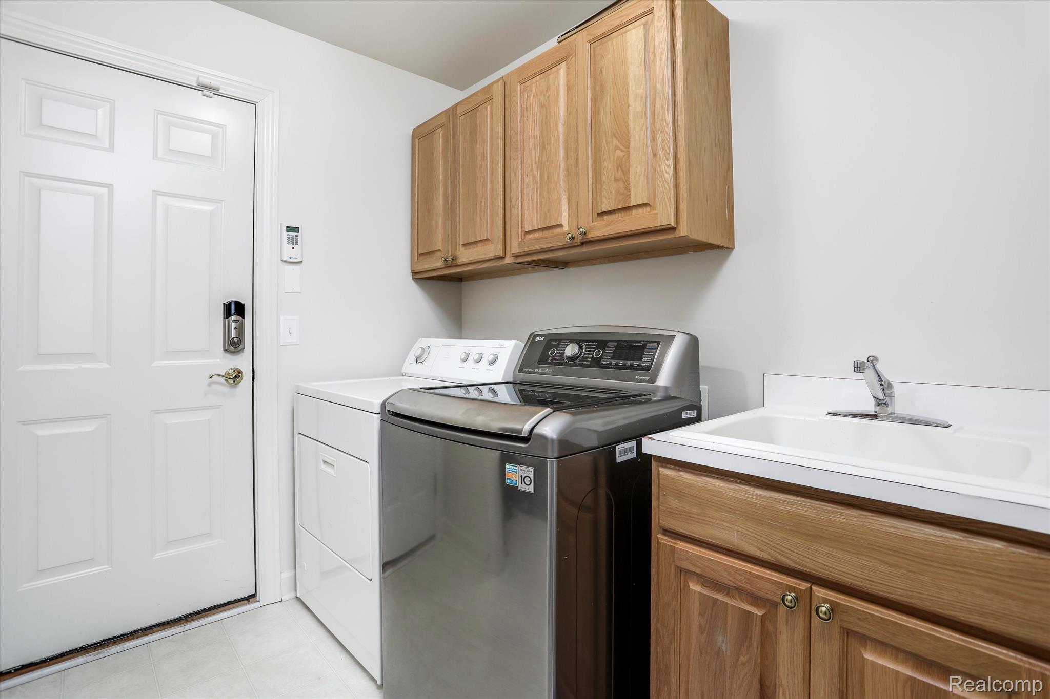 4703 OAKHURST RIDGE Road