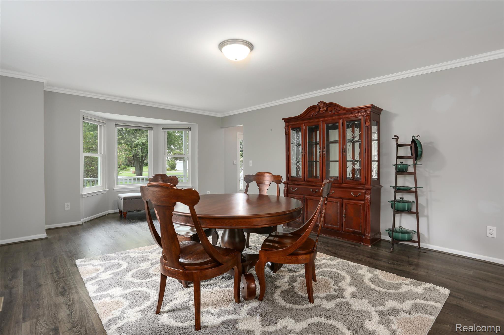 4655 MESA Court
