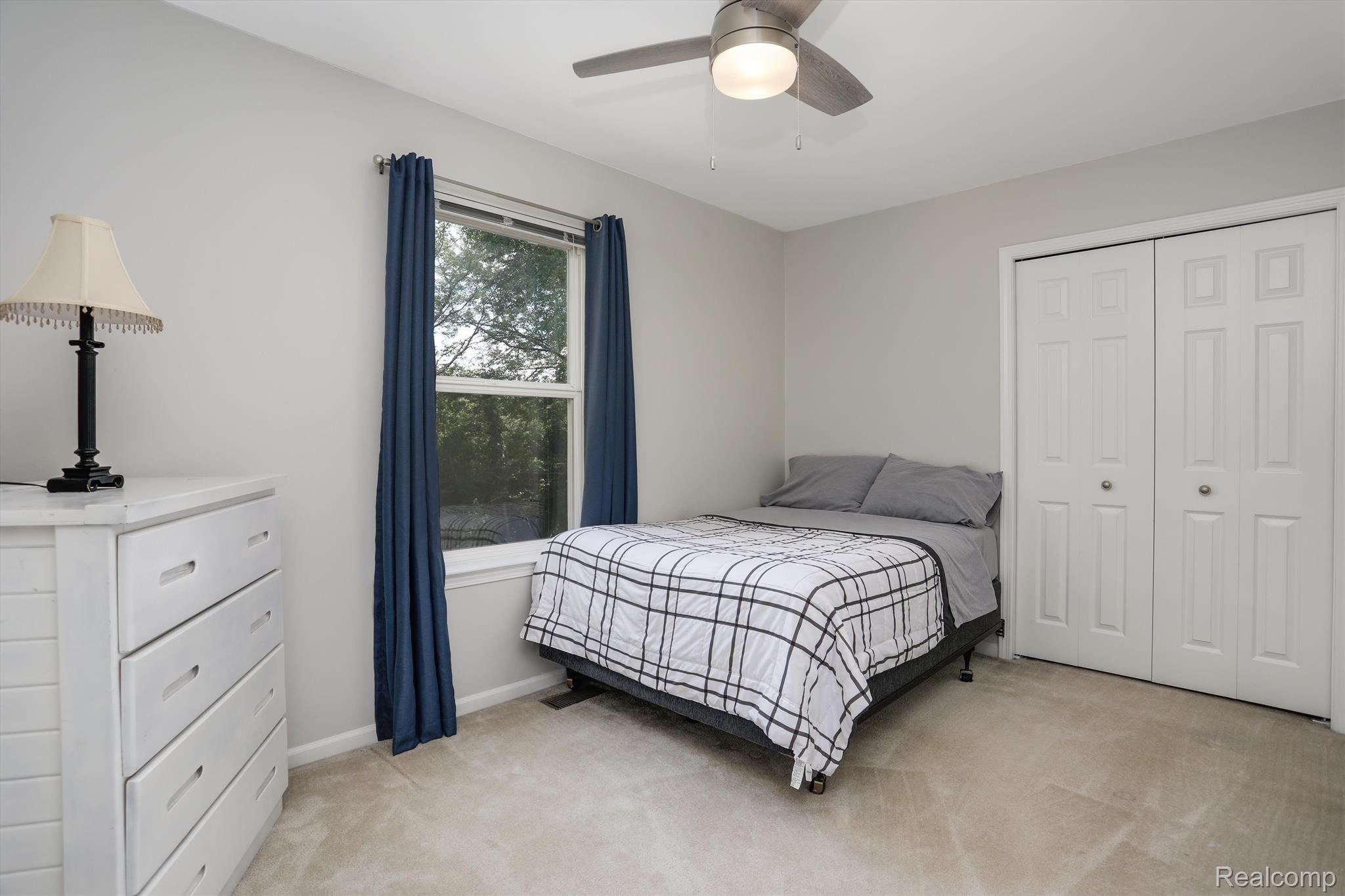 4655 MESA Court