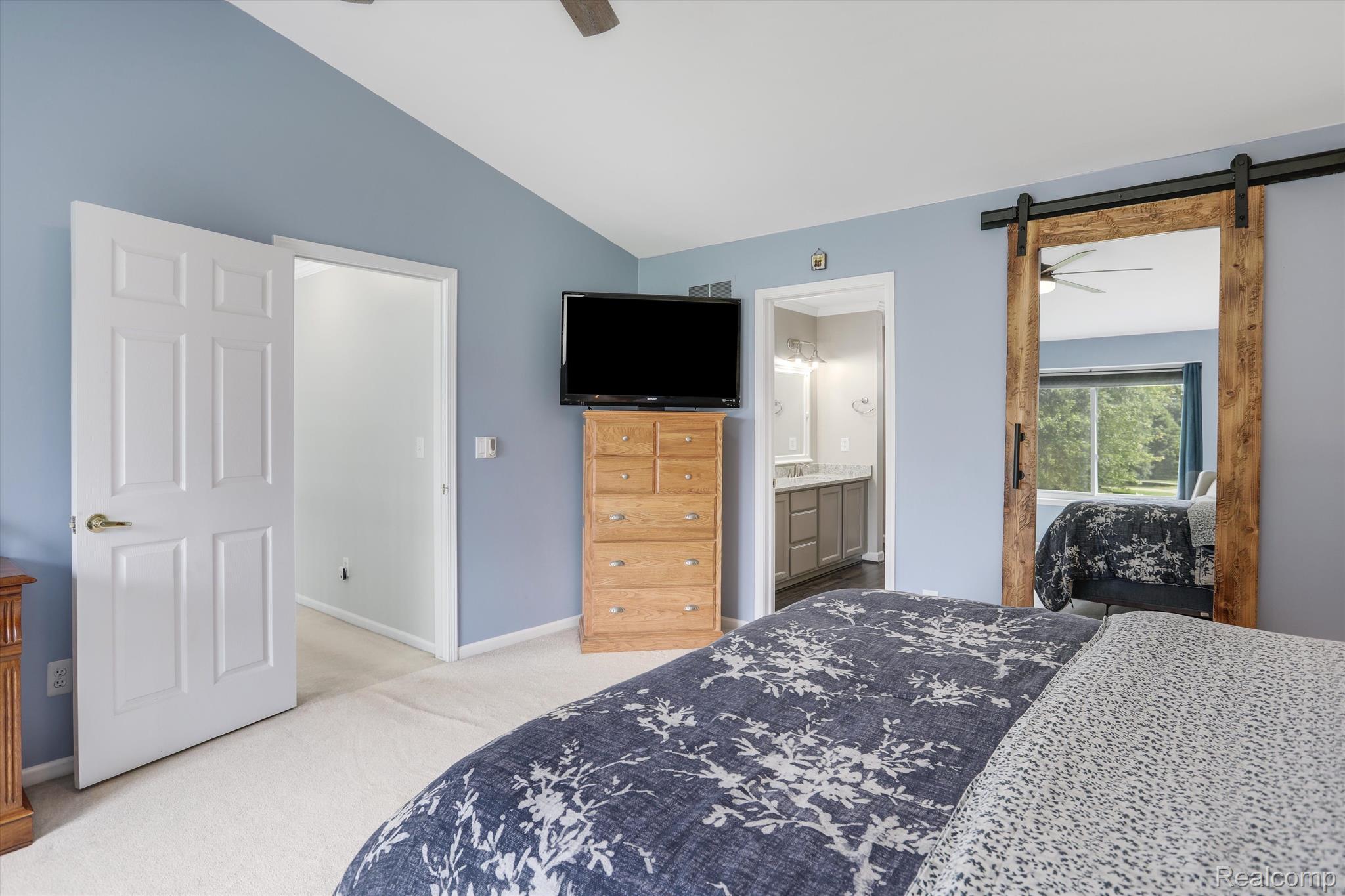 4655 MESA Court
