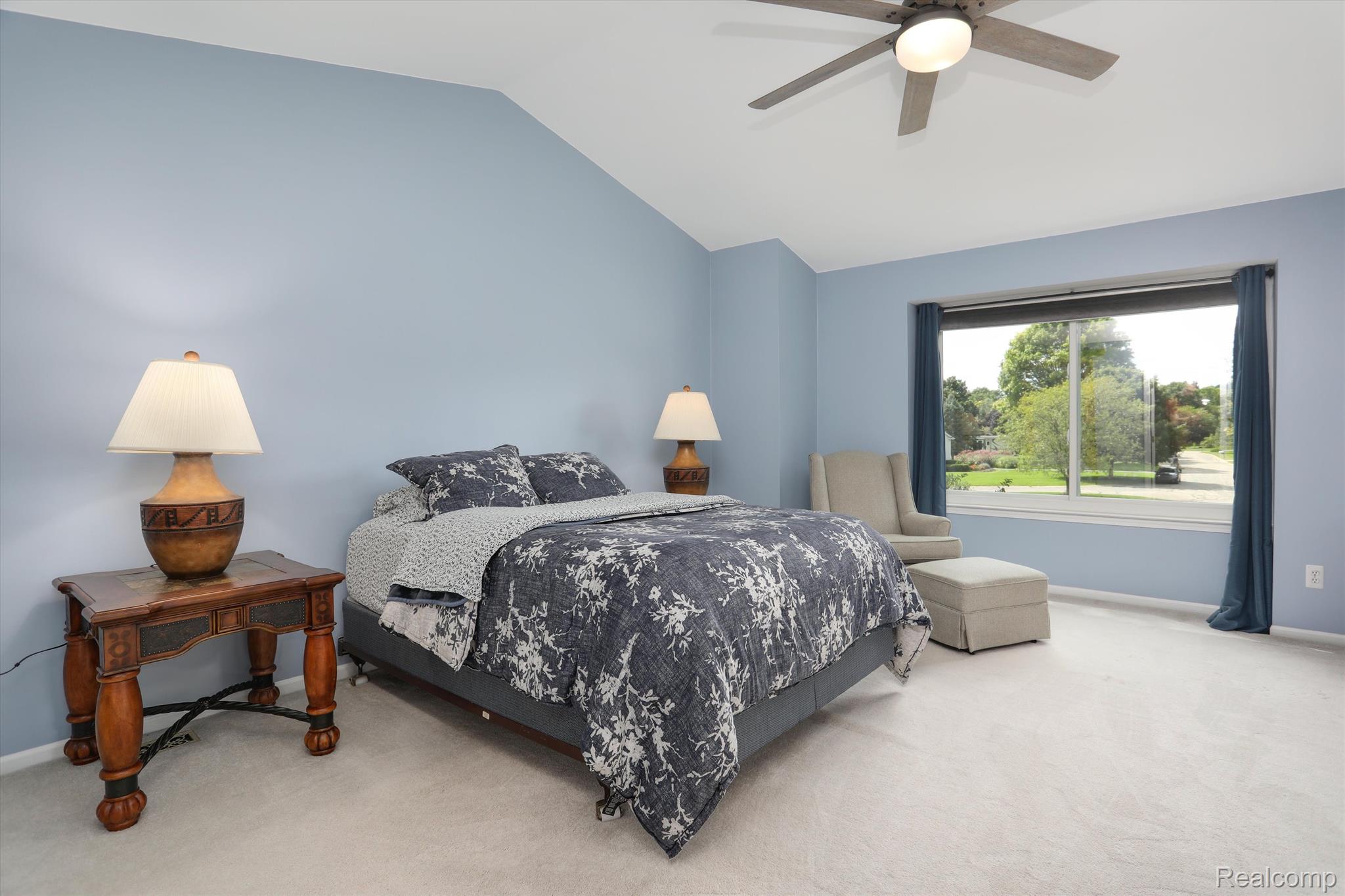 4655 MESA Court