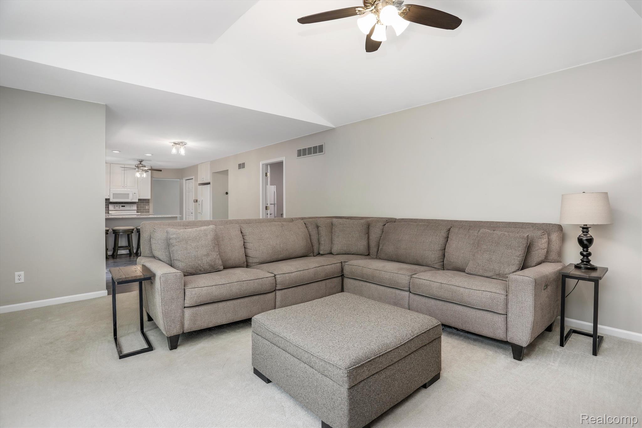4655 MESA Court