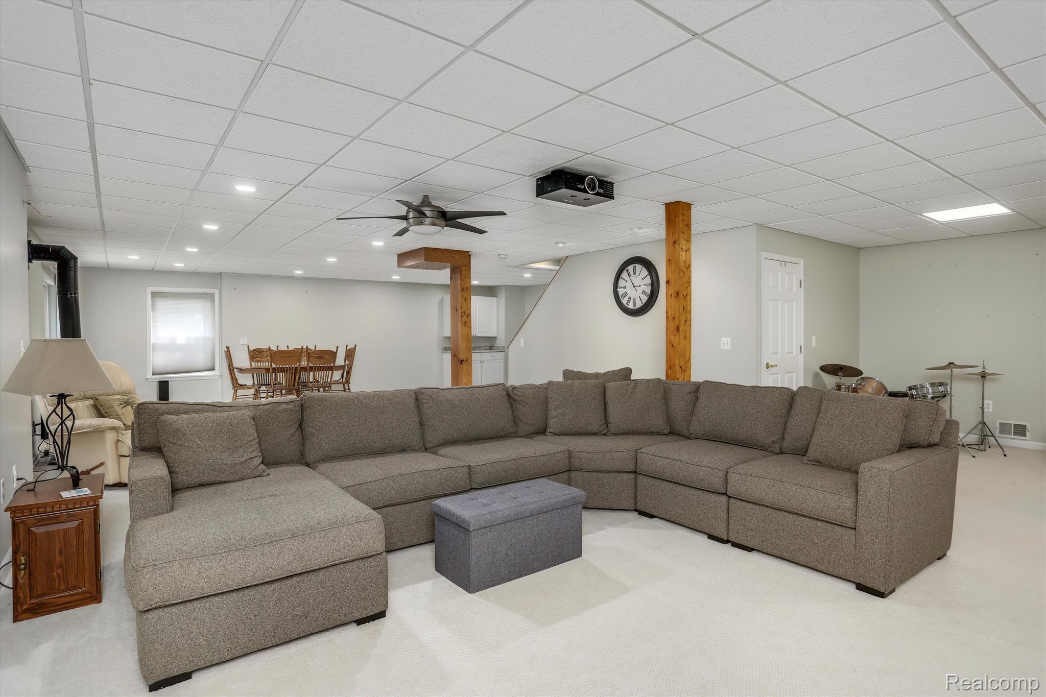 4655 MESA Court