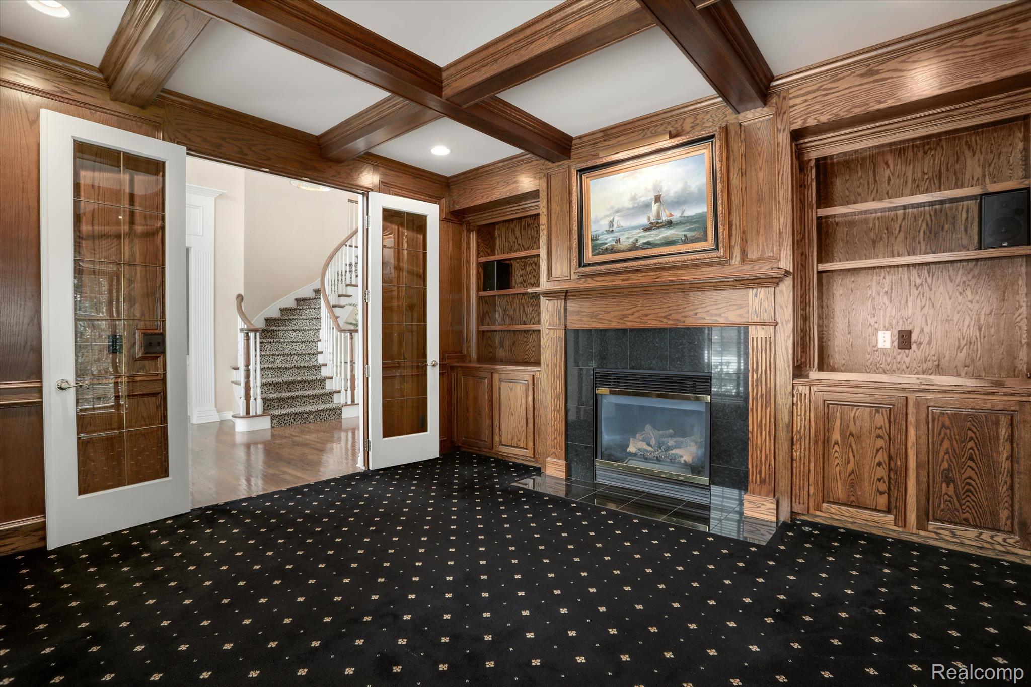 5031 ROCKAWAY Lane