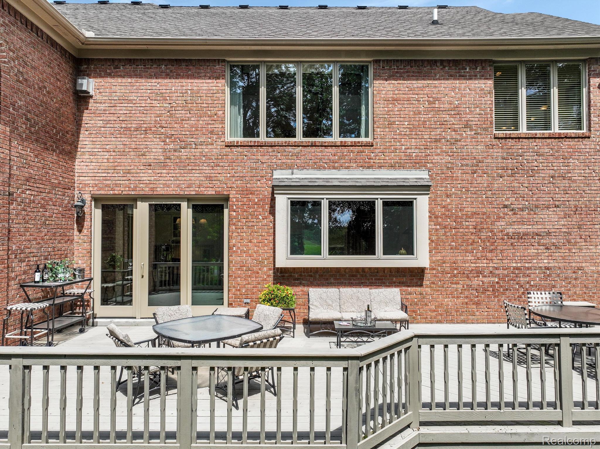 5031 ROCKAWAY Lane