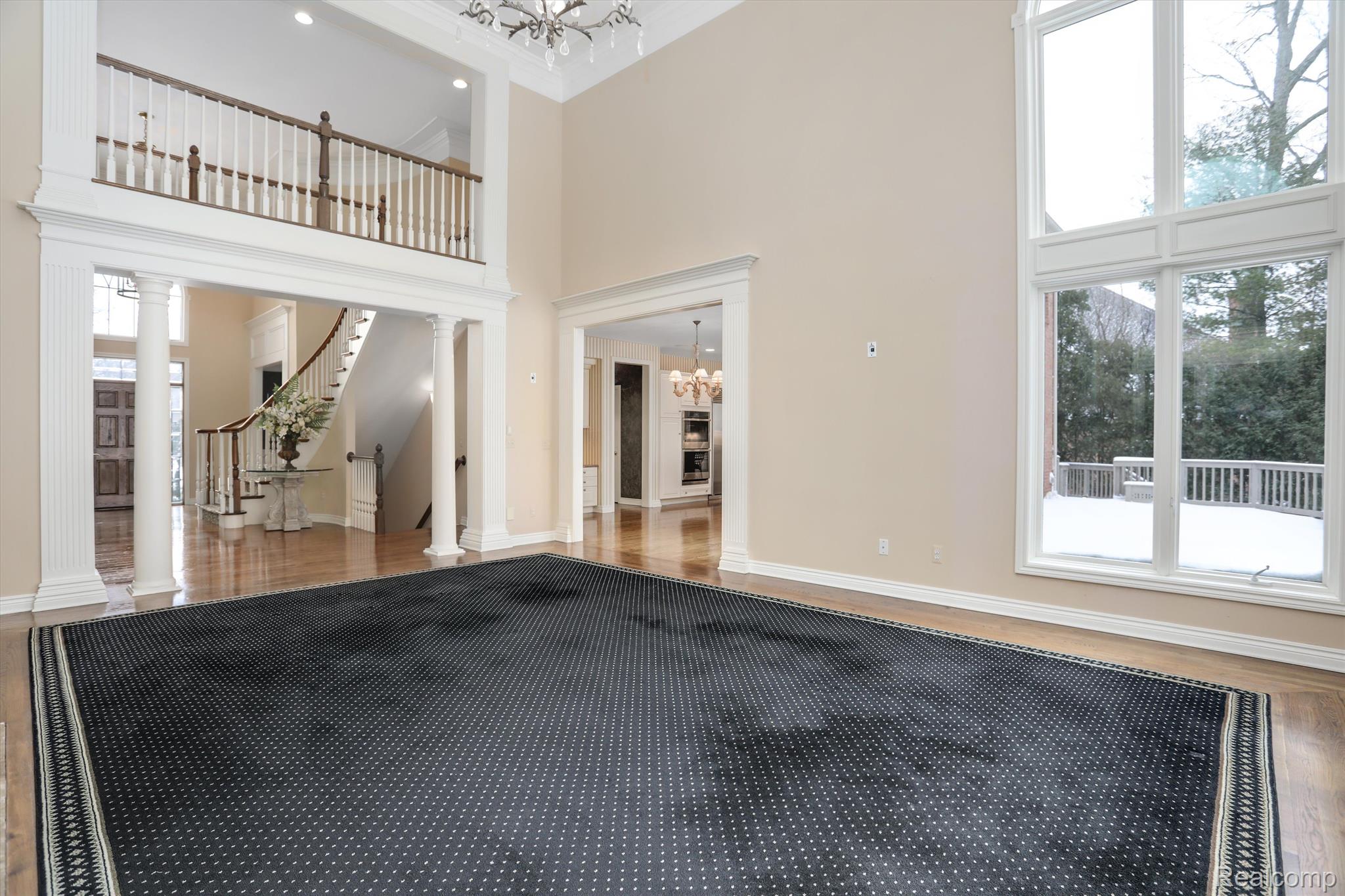 5031 ROCKAWAY Lane