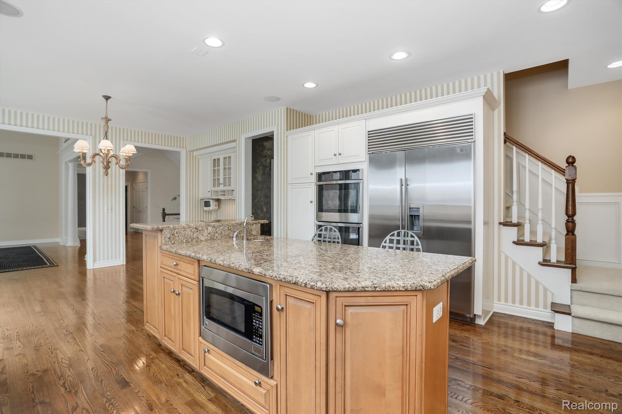5031 ROCKAWAY Lane