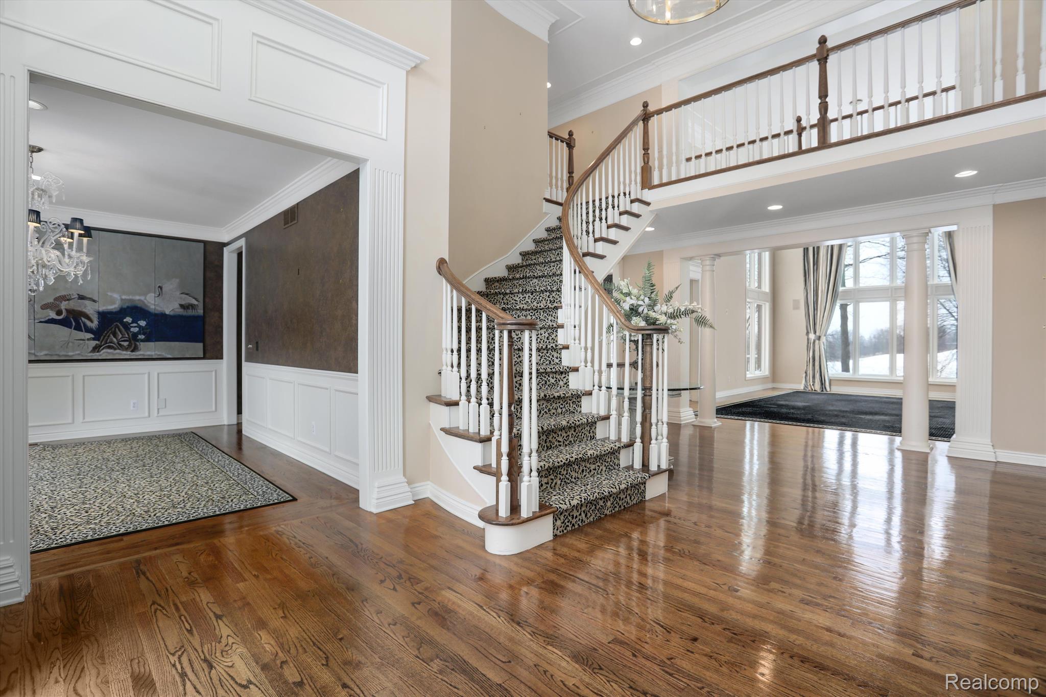 5031 ROCKAWAY Lane