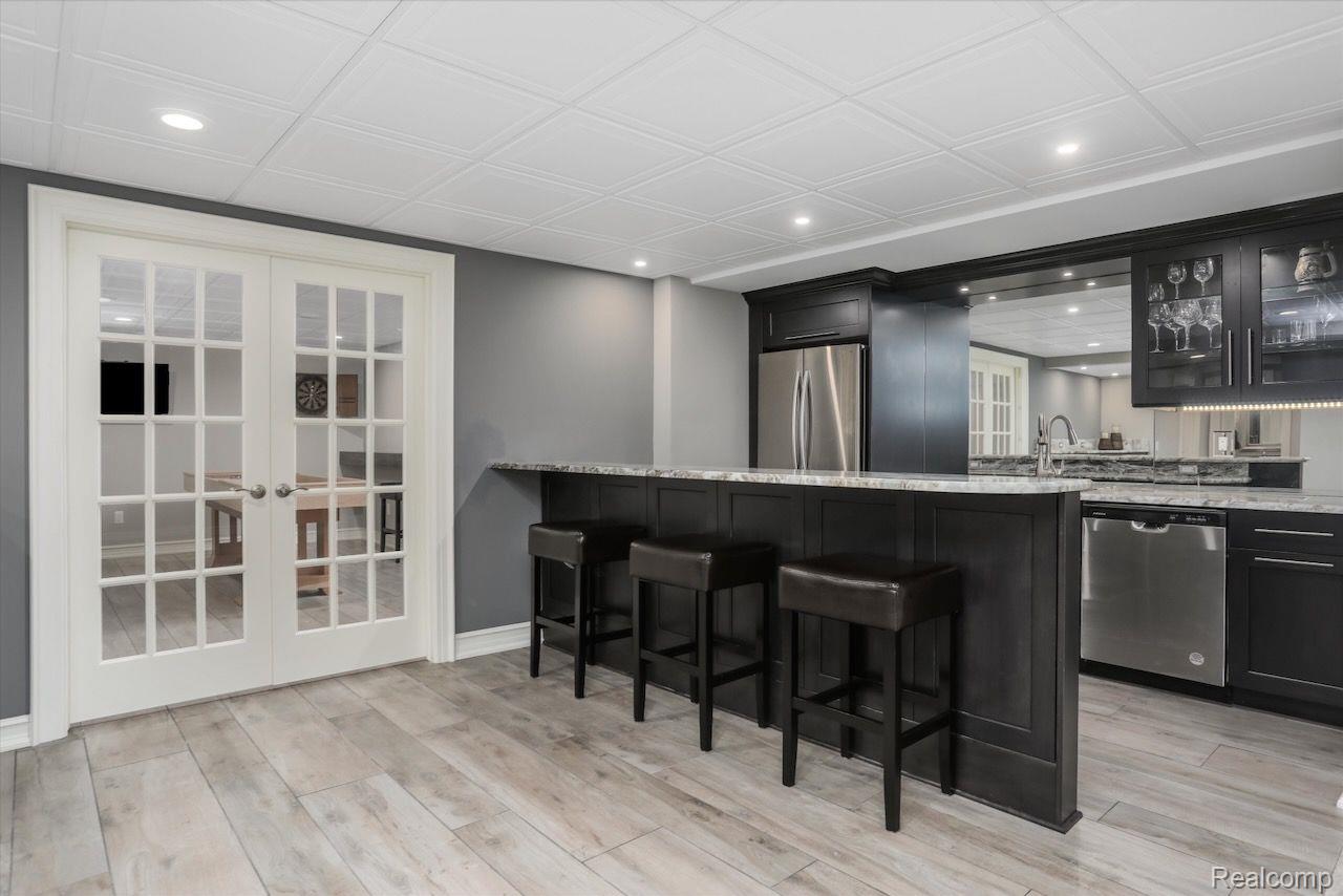 4561 OAKHURST RIDGE Road