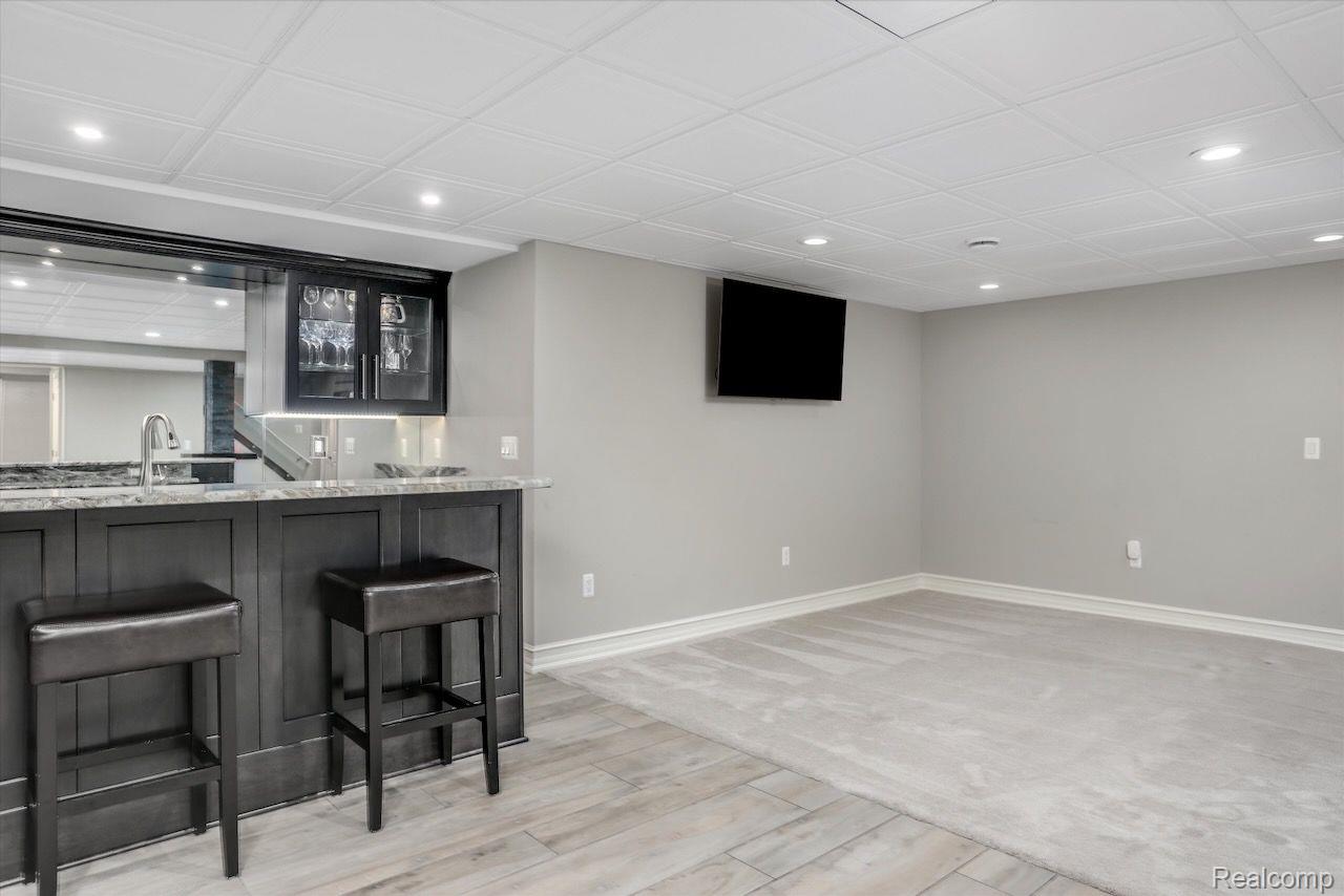 4561 OAKHURST RIDGE Road