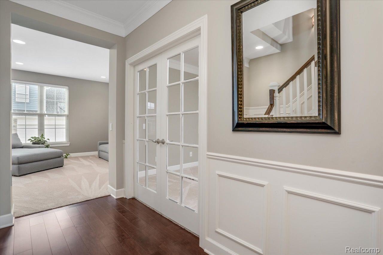 4561 OAKHURST RIDGE Road