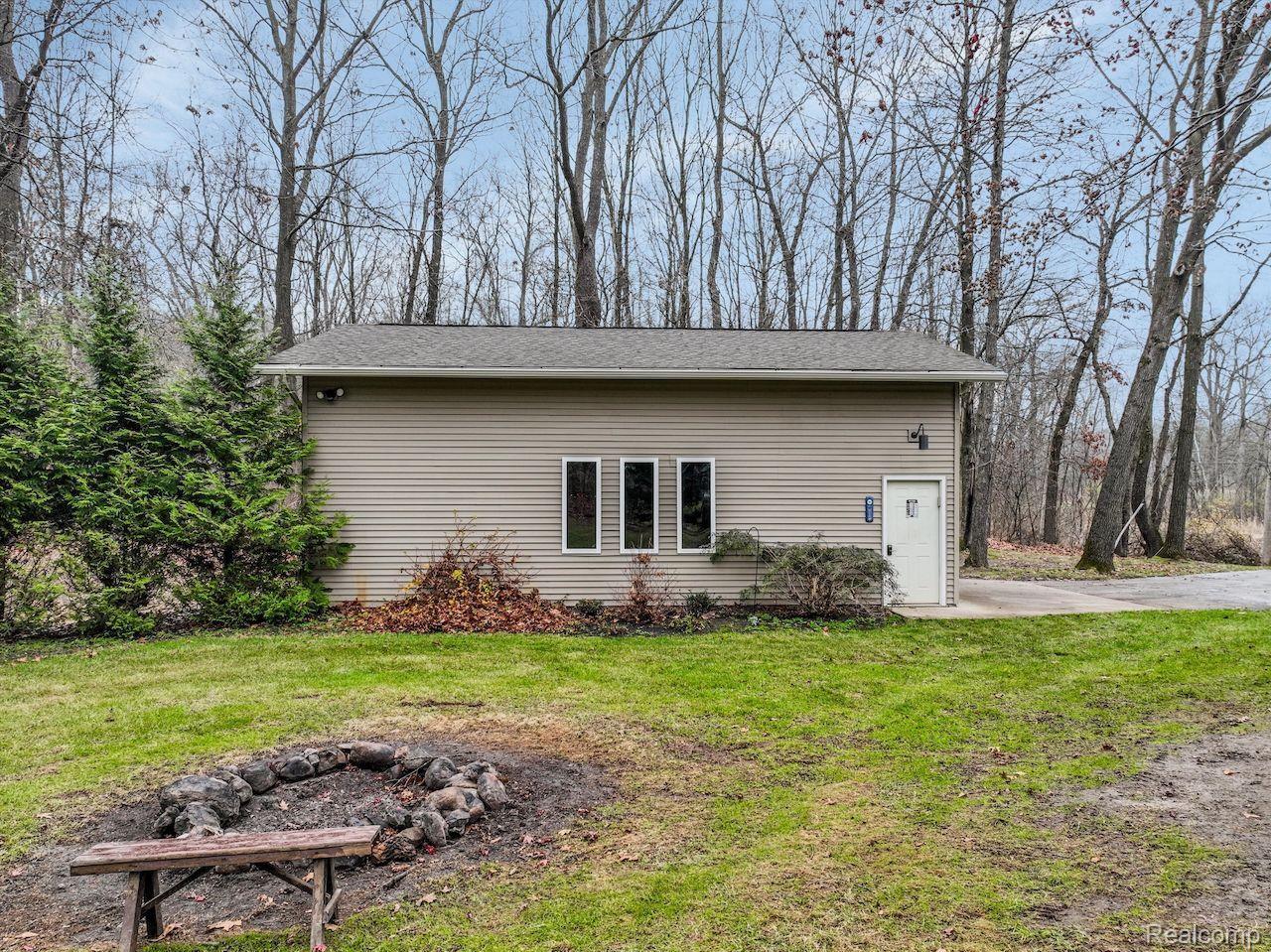 8445 REESE Road