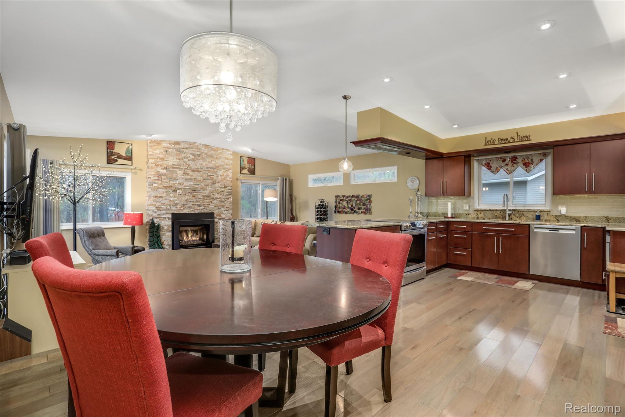 8445 REESE Road