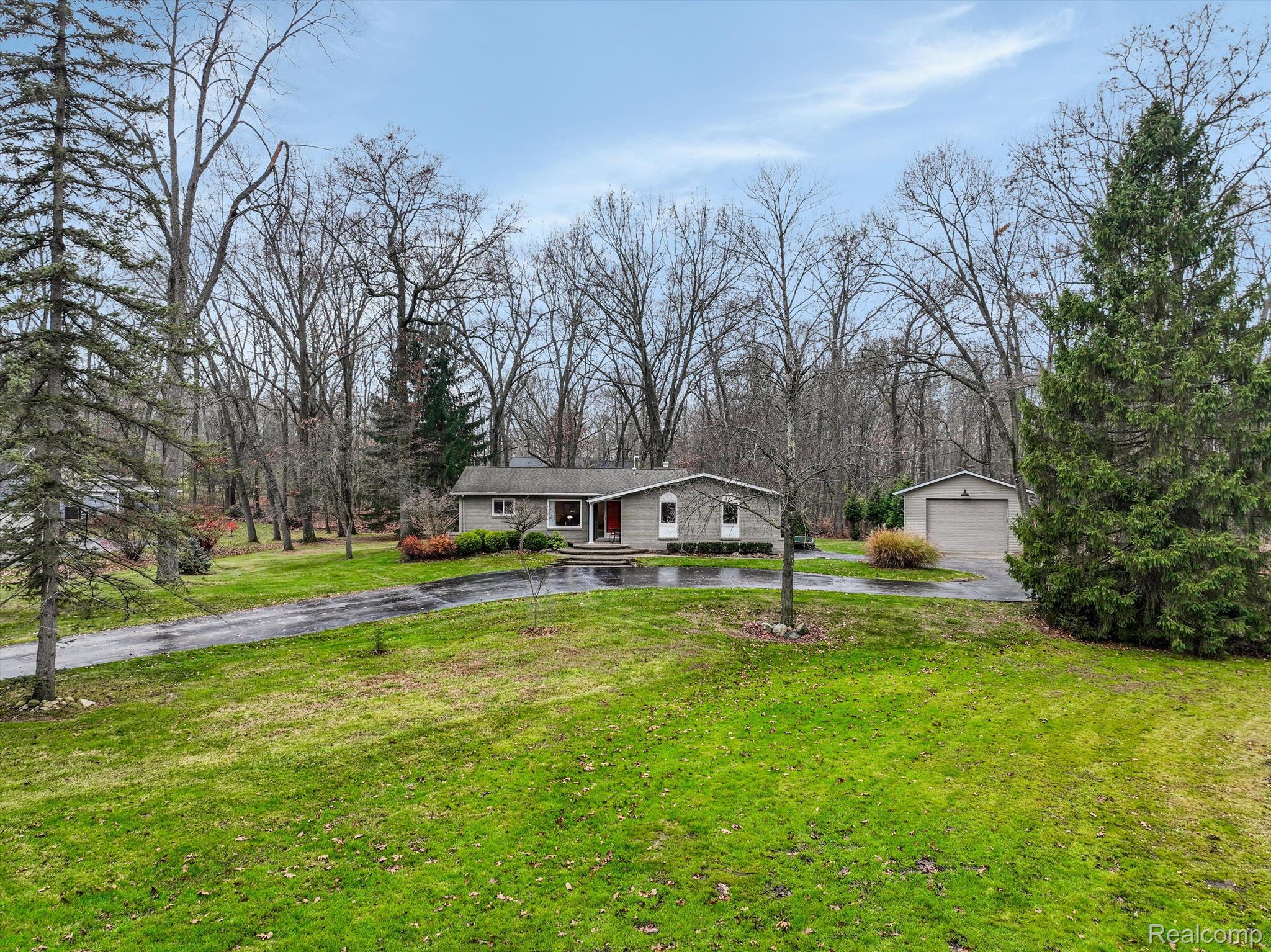 8445 REESE Road