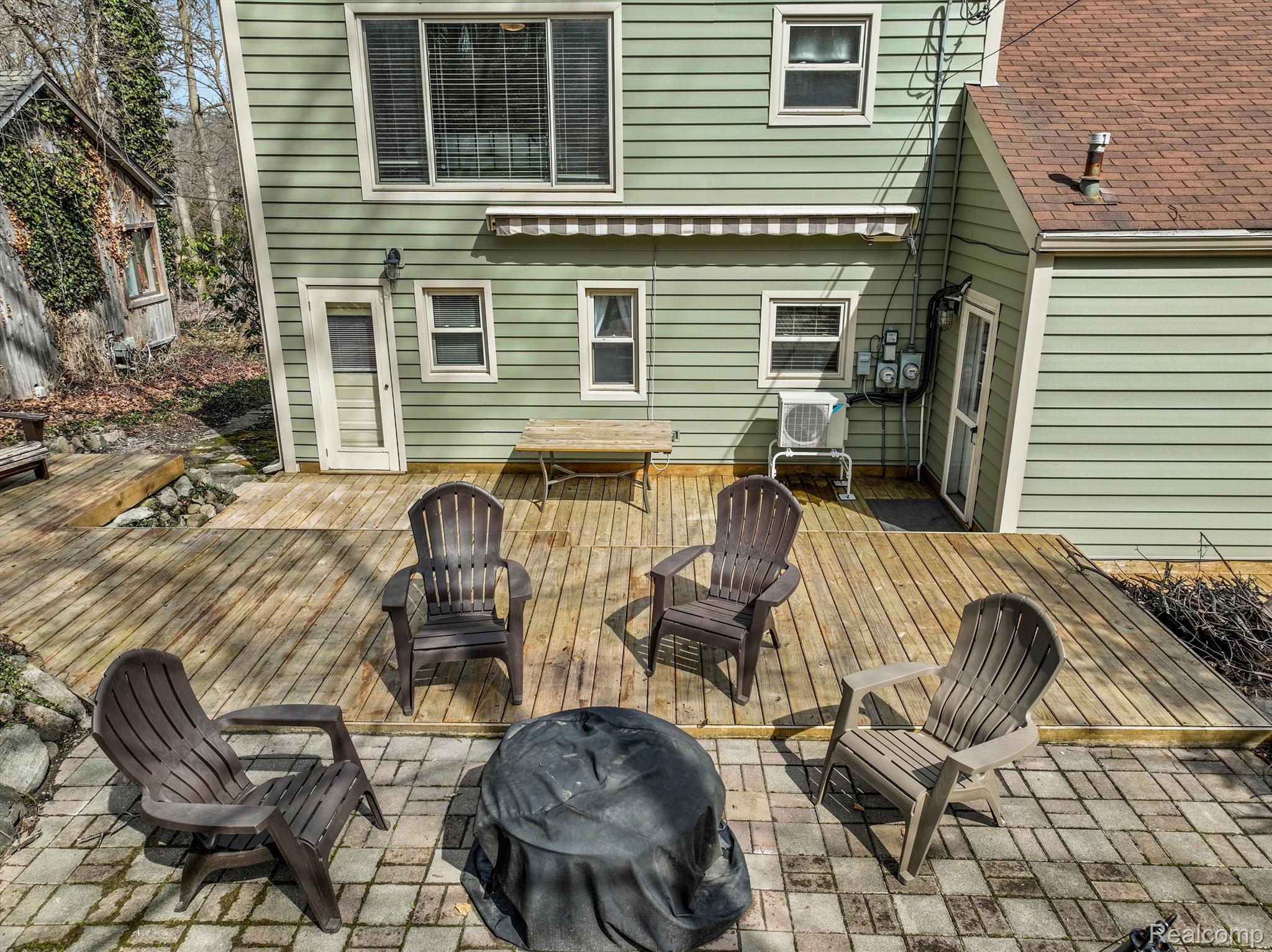 4985 MOHAWK Avenue