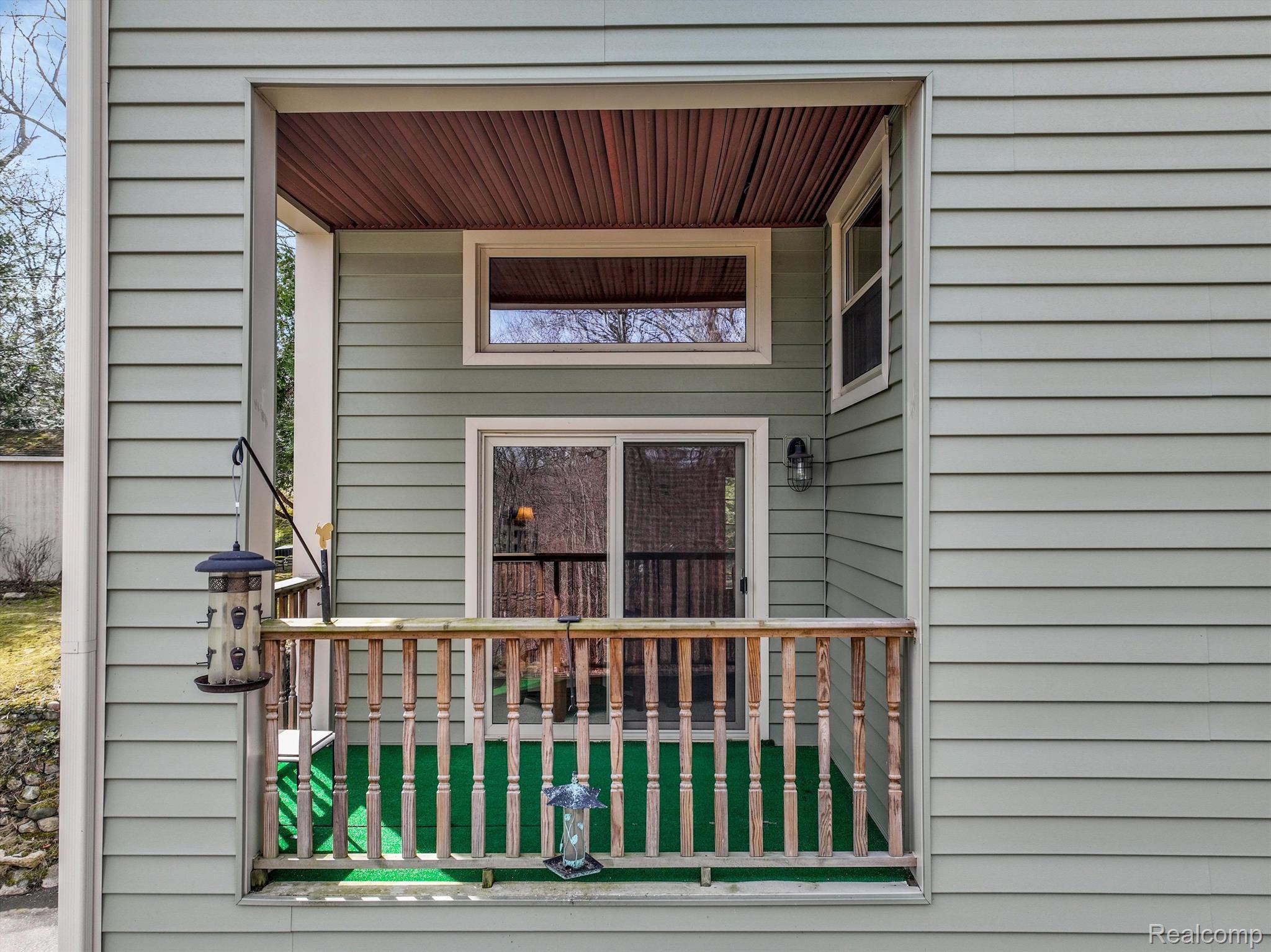 4985 MOHAWK Avenue