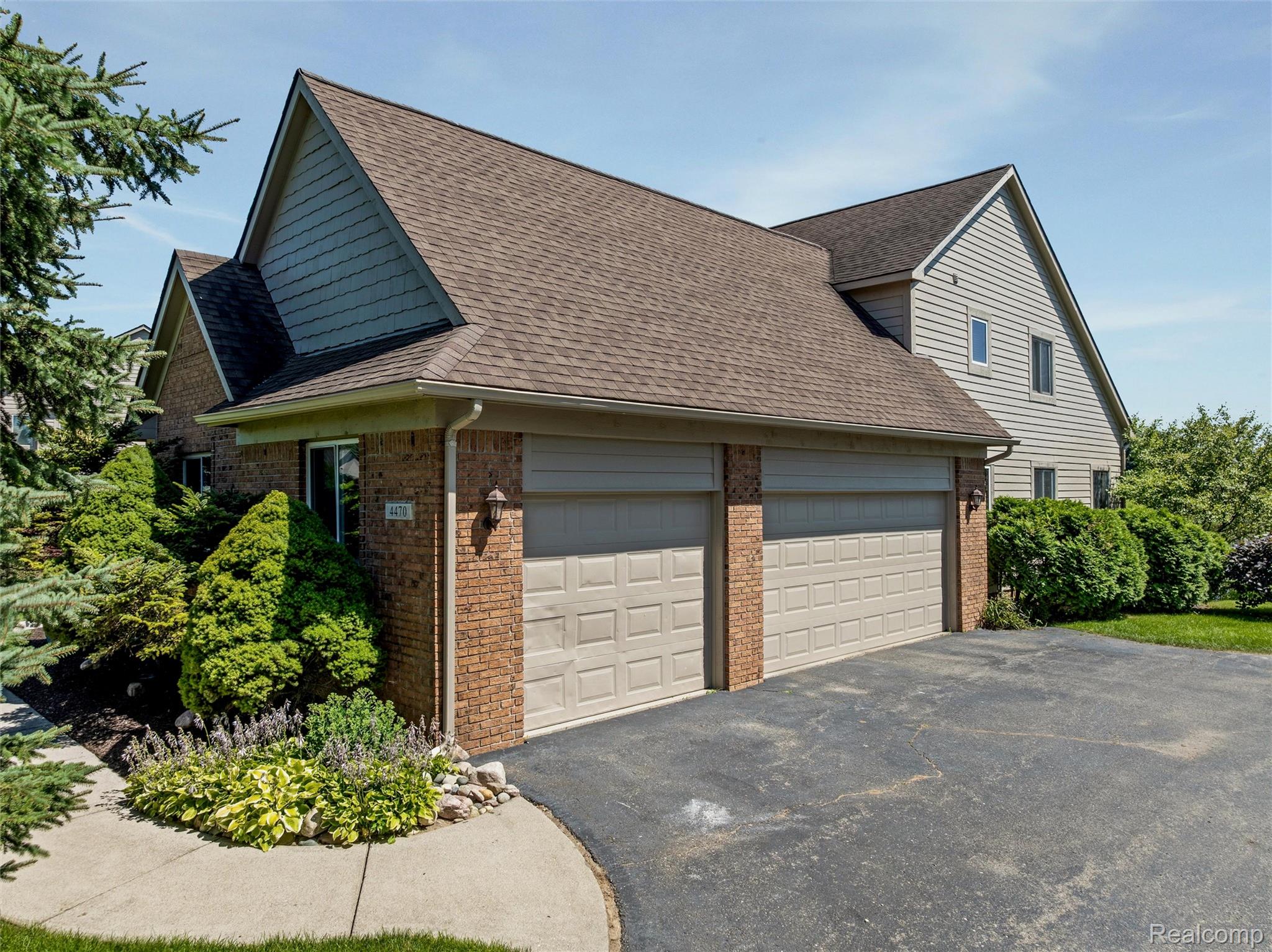 4470 COASTAL Parkway