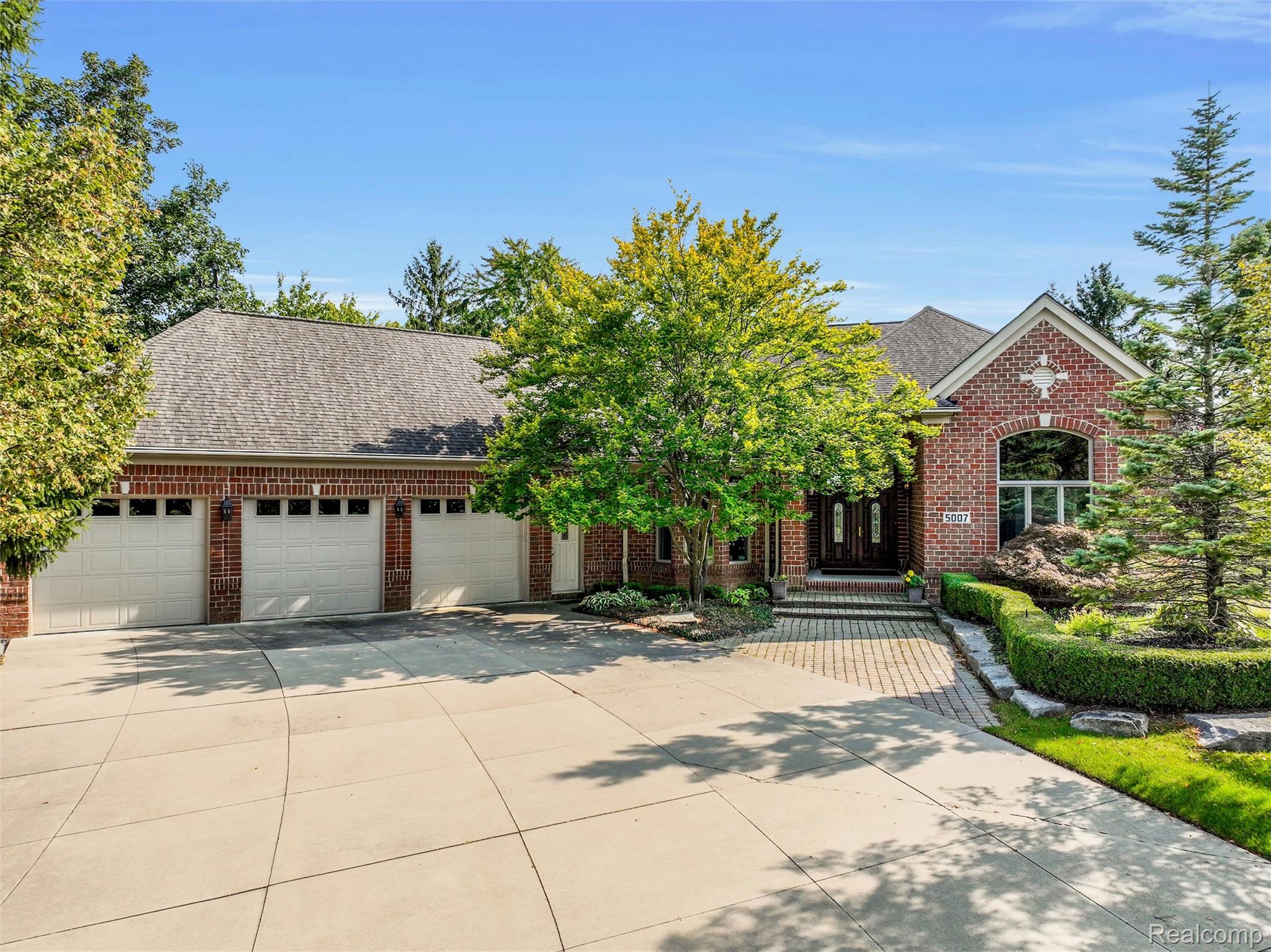 5007 Rockaway Lane