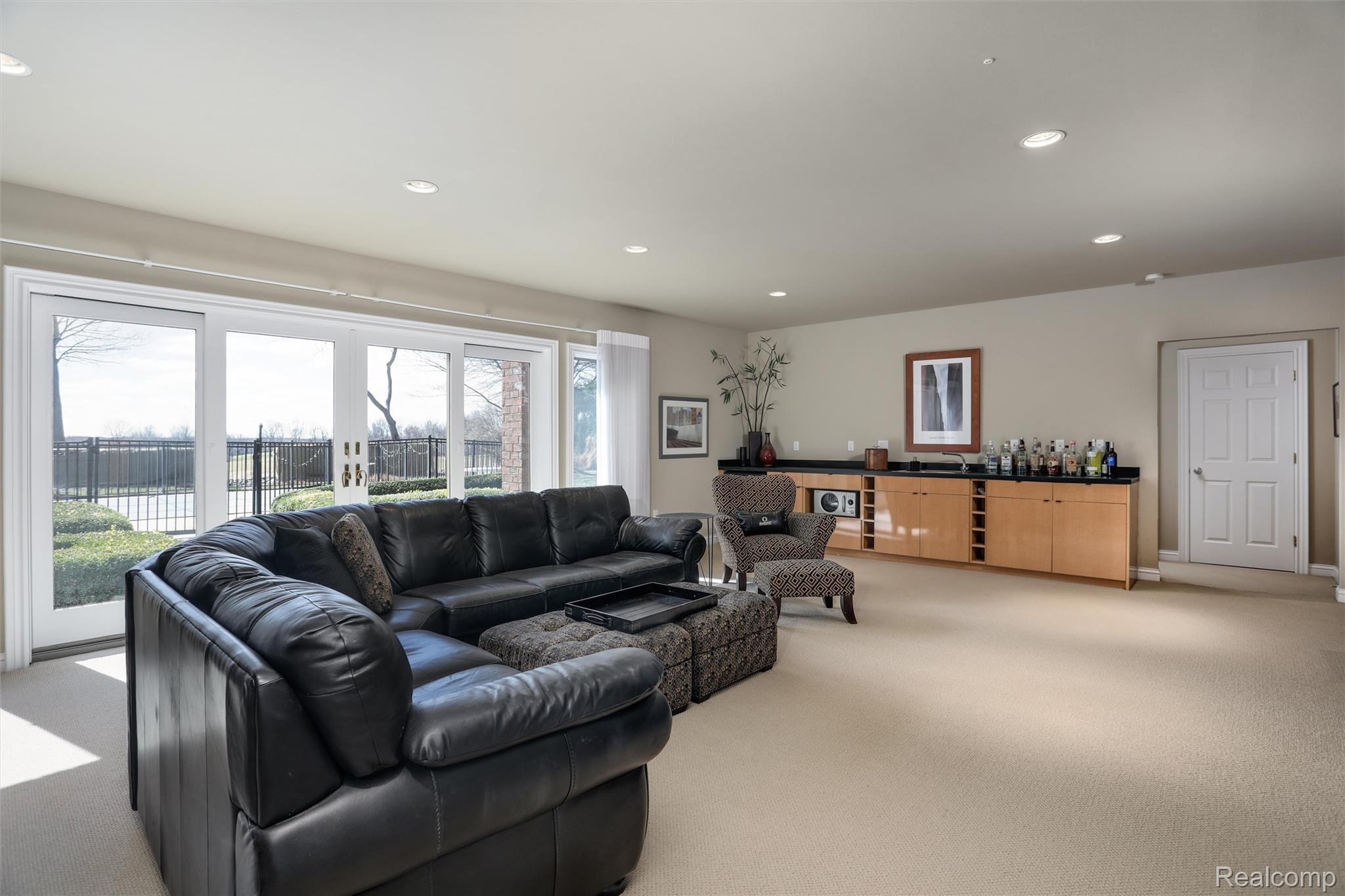 5007 Rockaway Lane