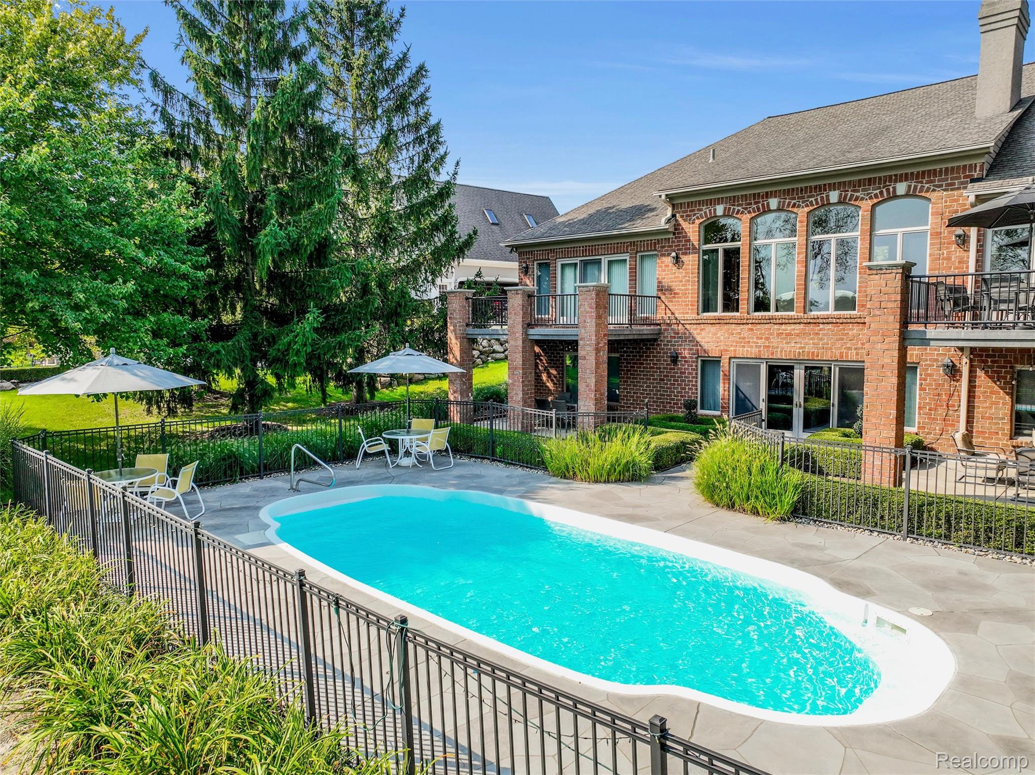 5007 Rockaway Lane