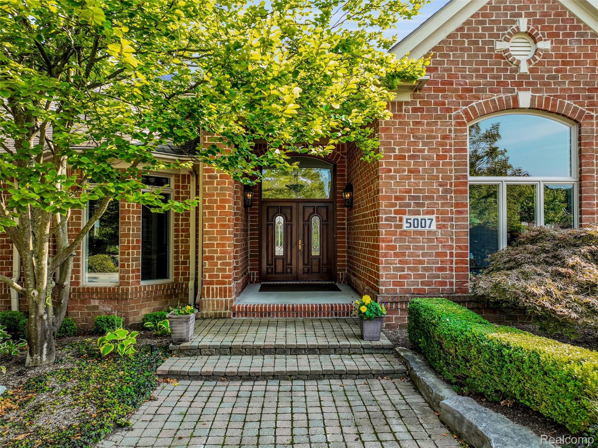 5007 Rockaway Lane