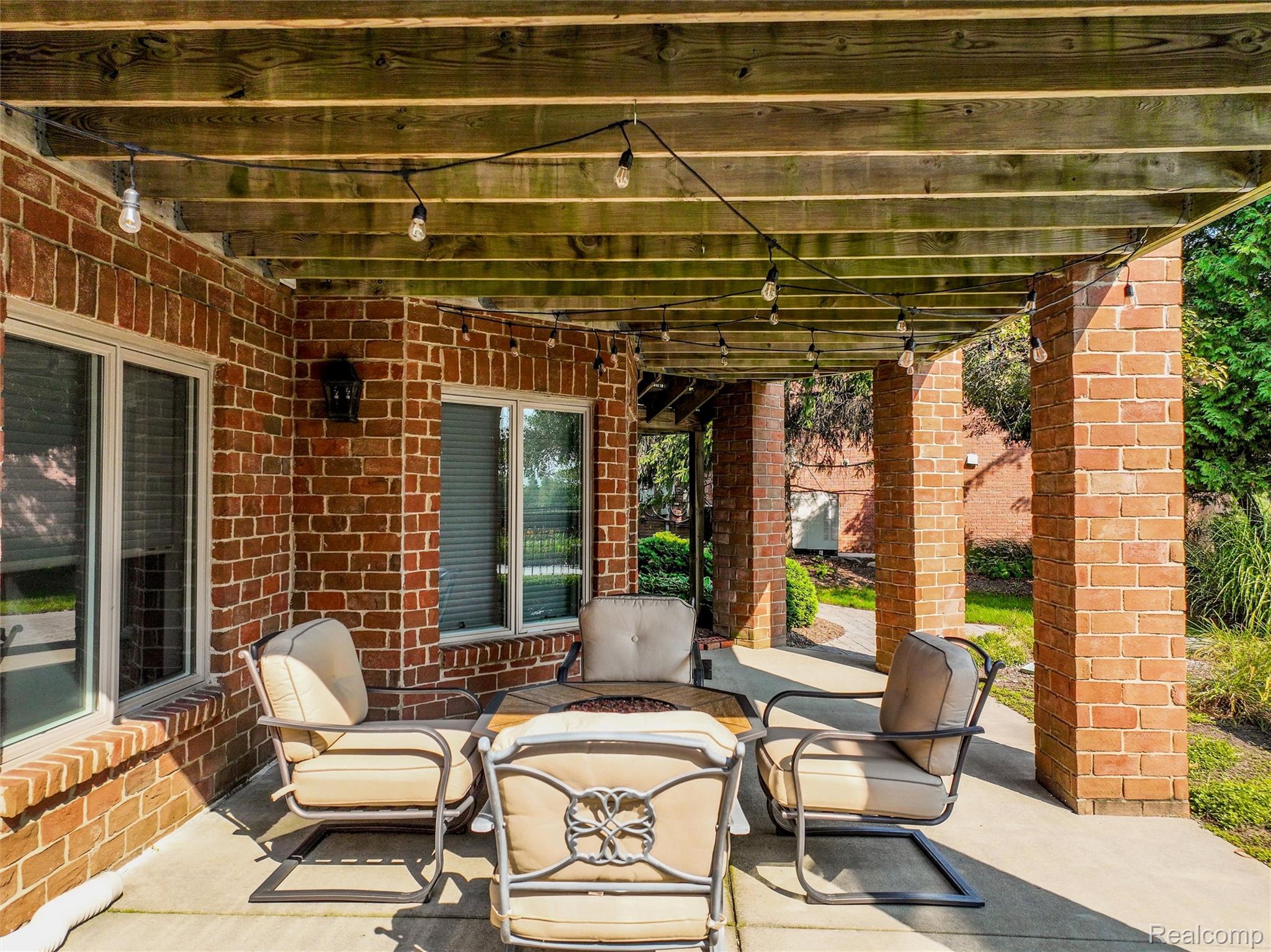 5007 Rockaway Lane