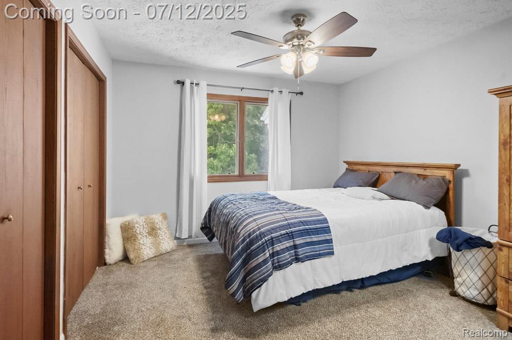 6559 Ridgeview Drive