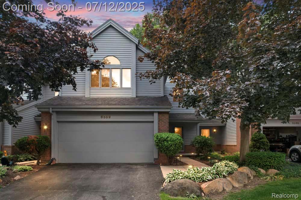 6559 Ridgeview Drive