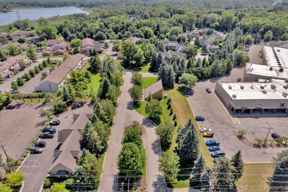 5612 Northcrest Crossing