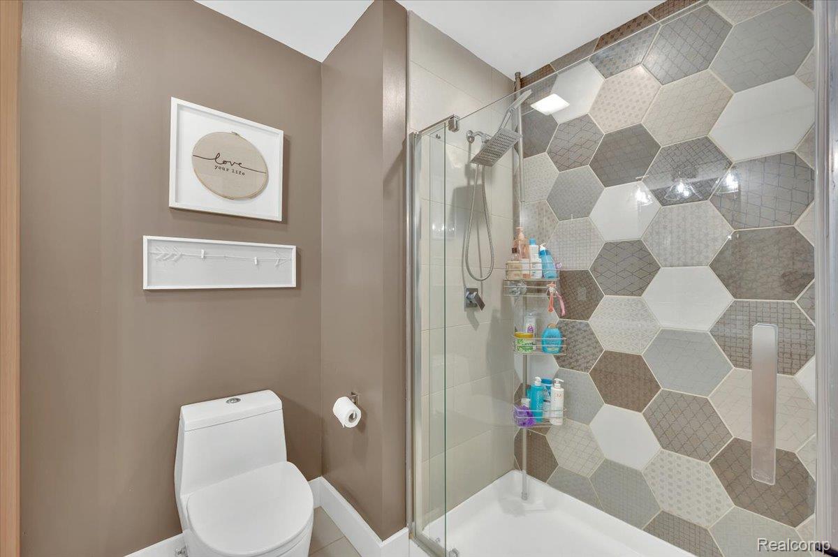 5612 Northcrest Crossing