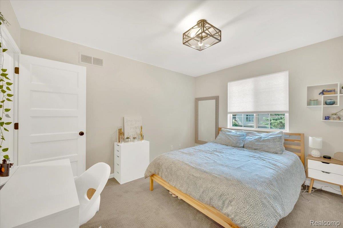 5612 Northcrest Crossing