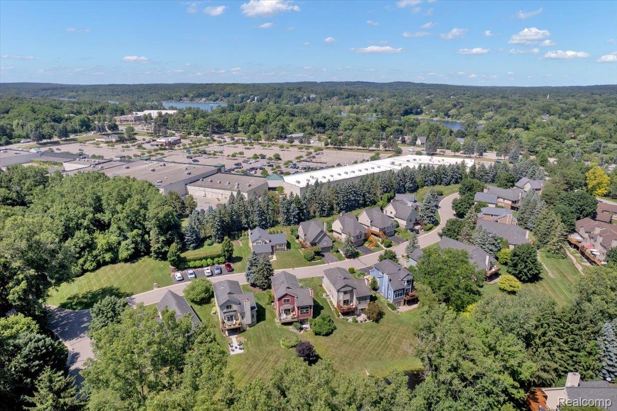 5612 Northcrest Crossing