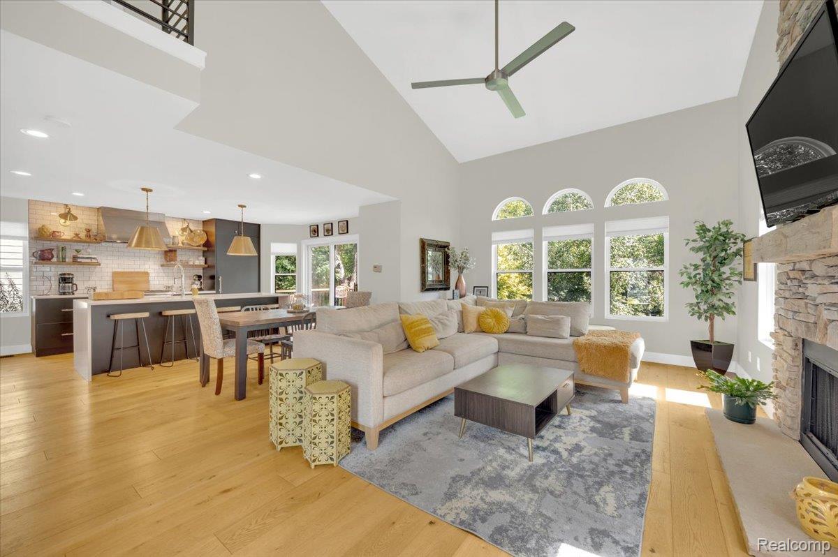 5612 Northcrest Crossing