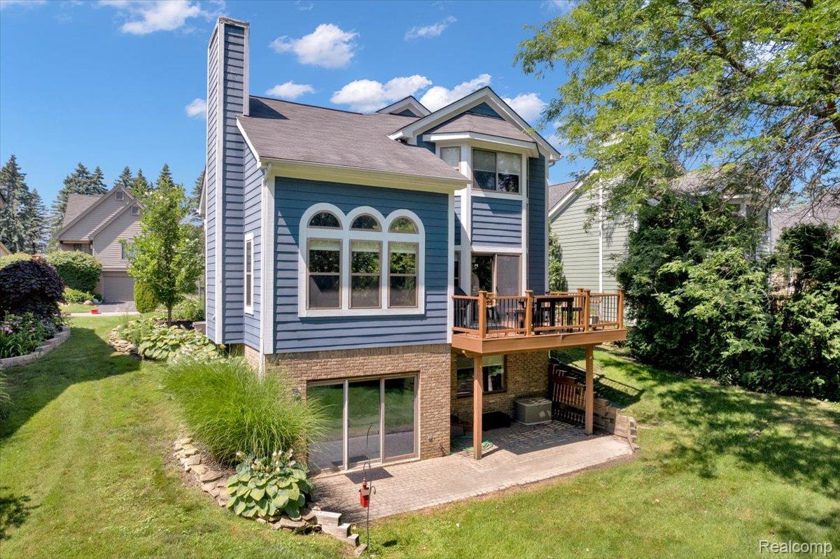 5612 Northcrest Crossing