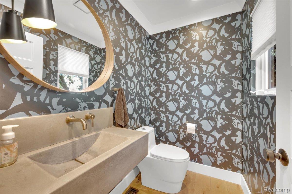 5612 Northcrest Crossing