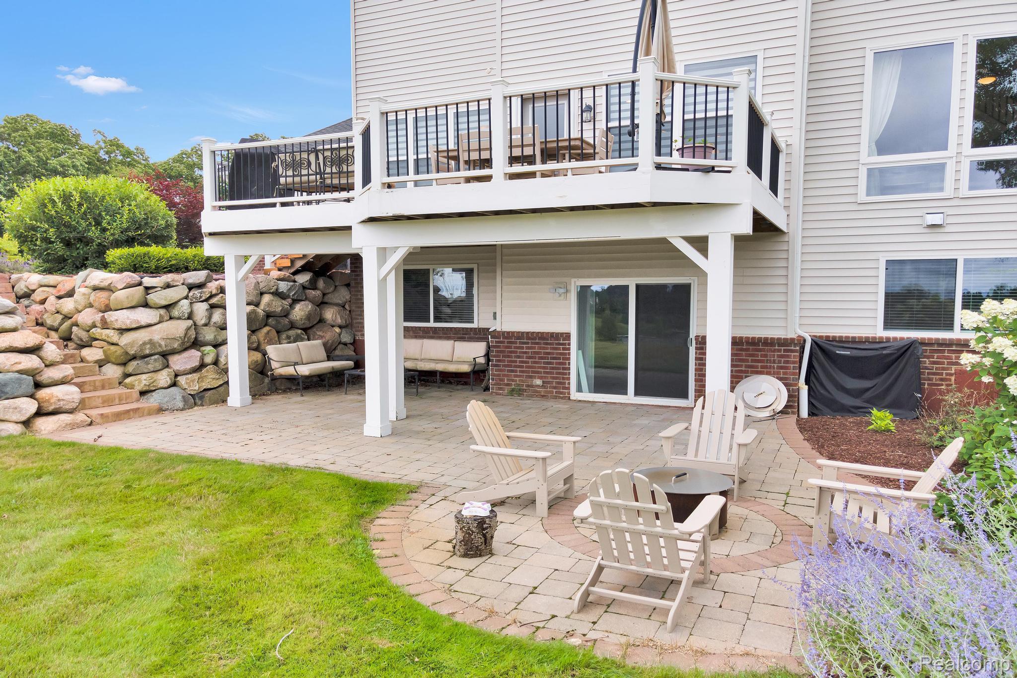 9857 Dartmouth Road