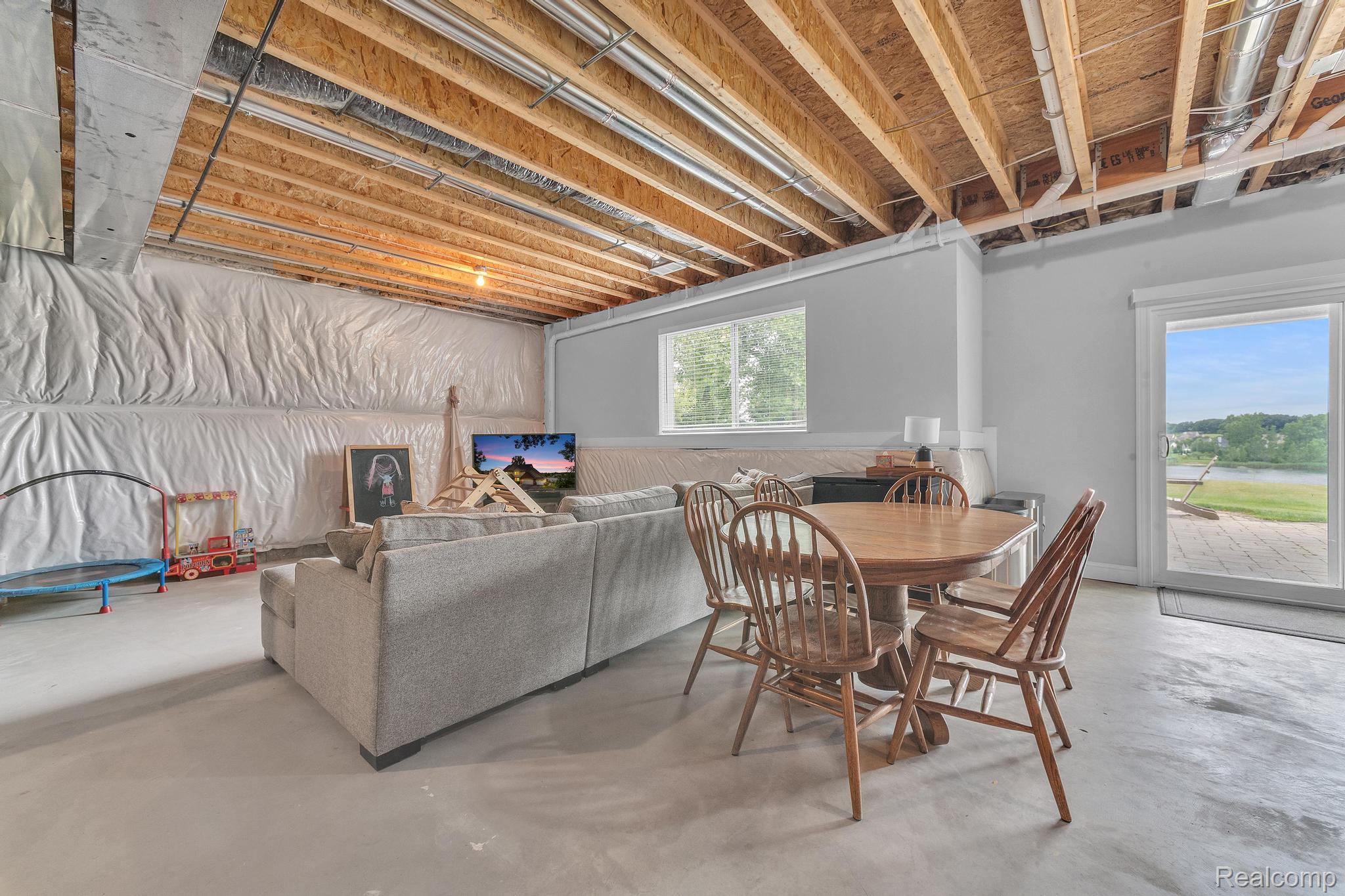 9857 Dartmouth Road