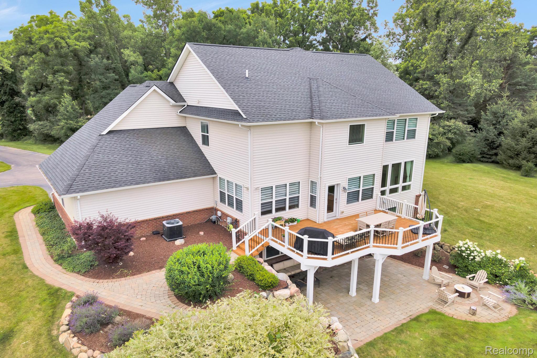 9857 Dartmouth Road