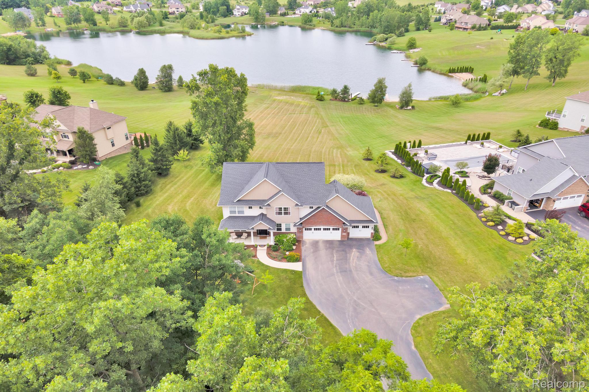 9857 Dartmouth Road