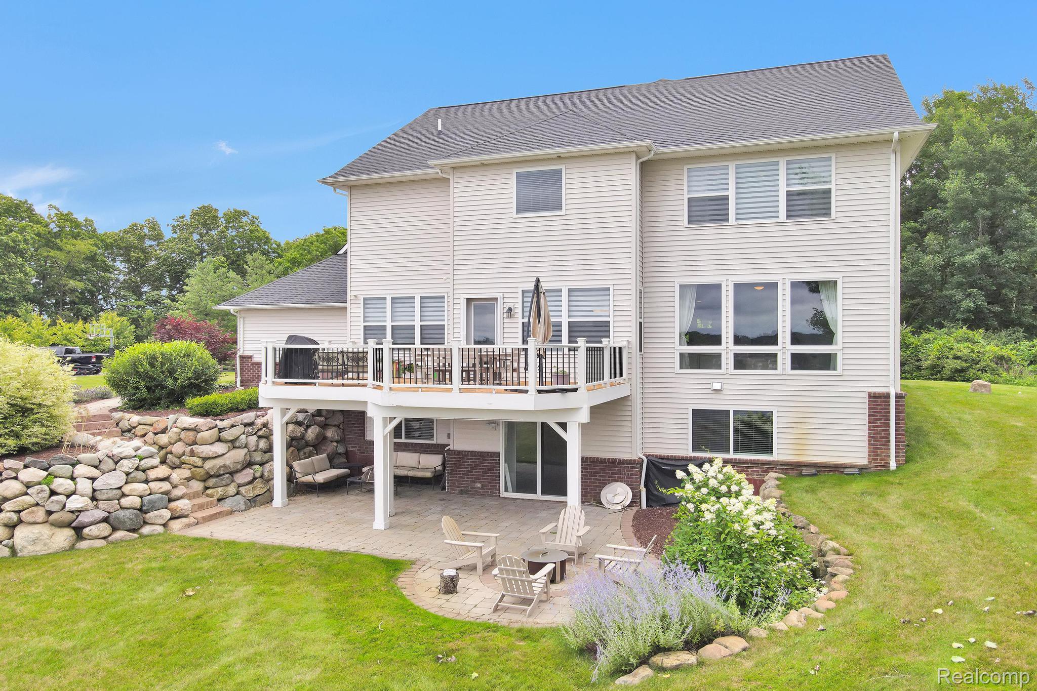 9857 Dartmouth Road