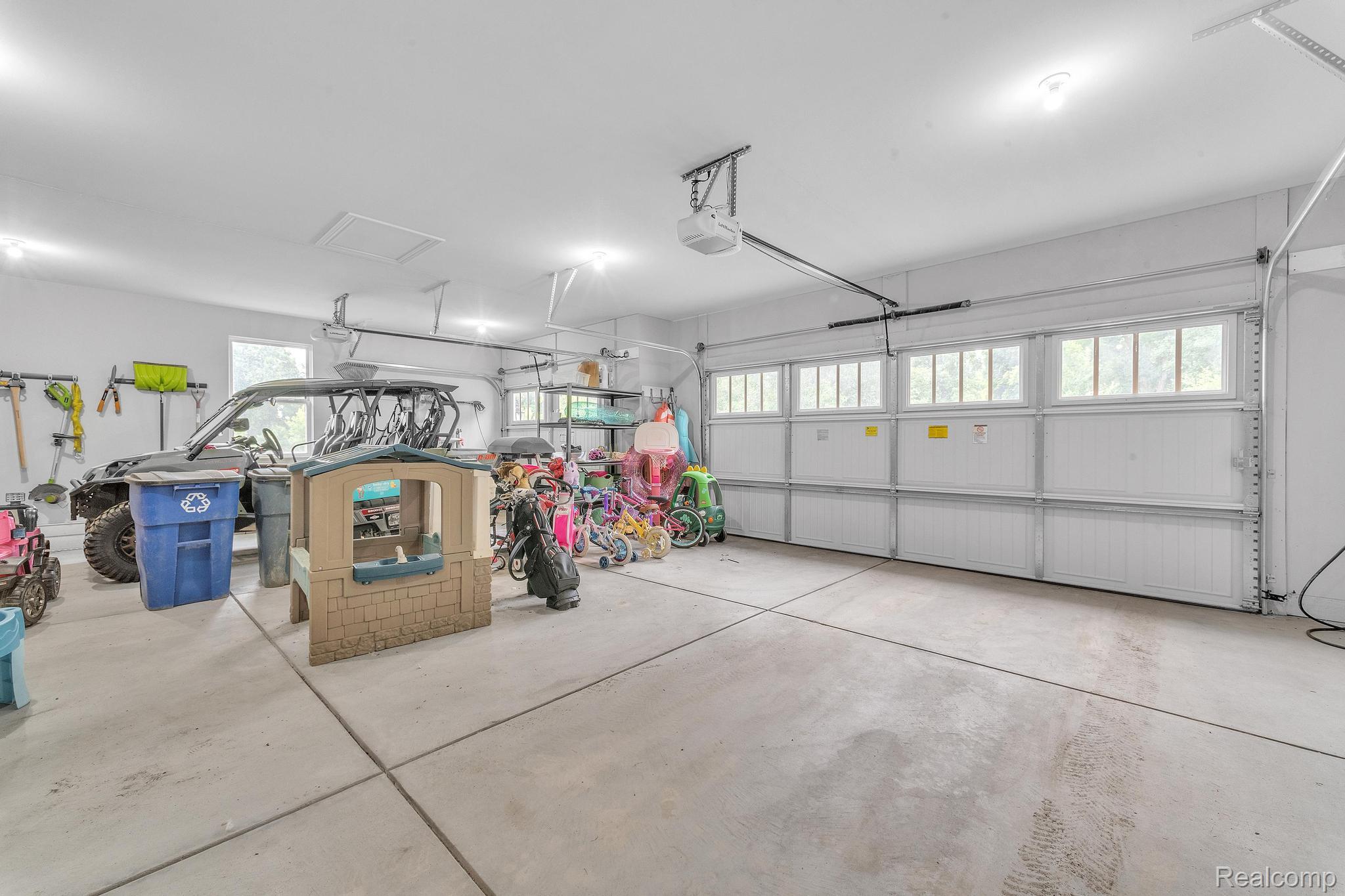 9857 Dartmouth Road