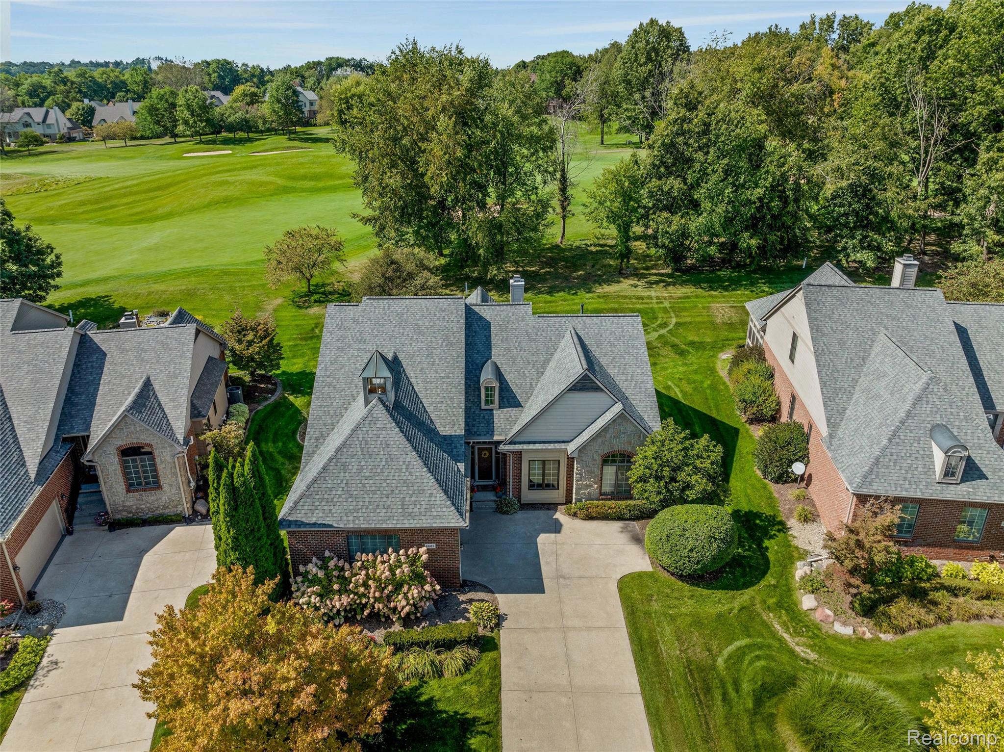 4687 Oakhurst Ridge Road