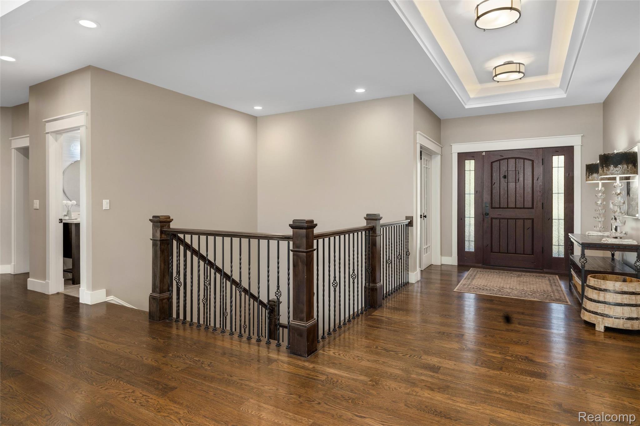 7252 Ardsley Lane