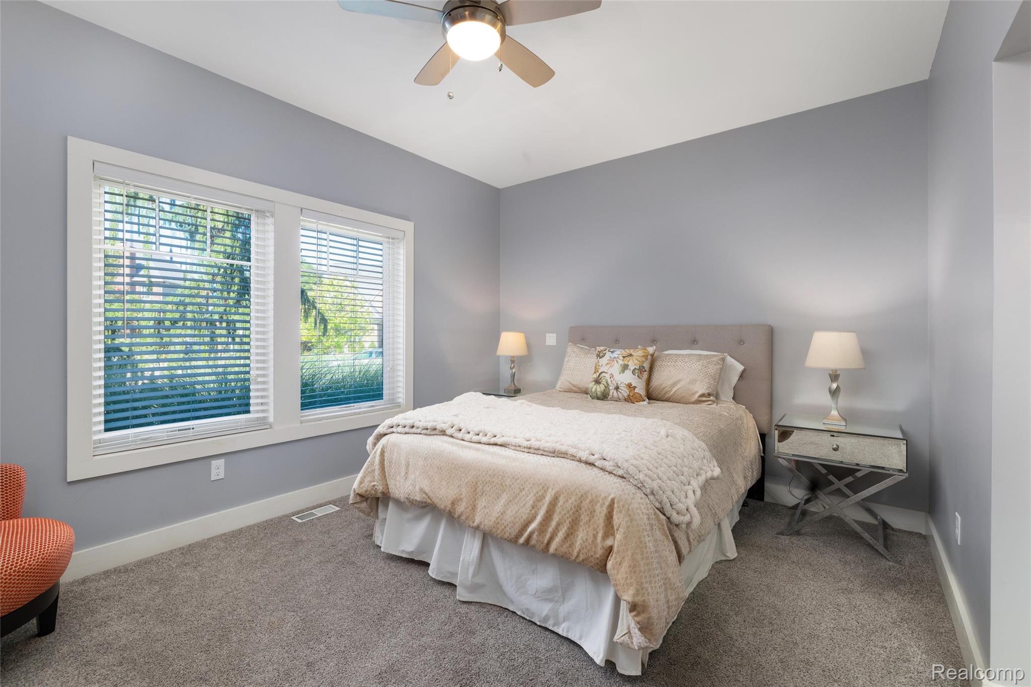 7252 Ardsley Lane