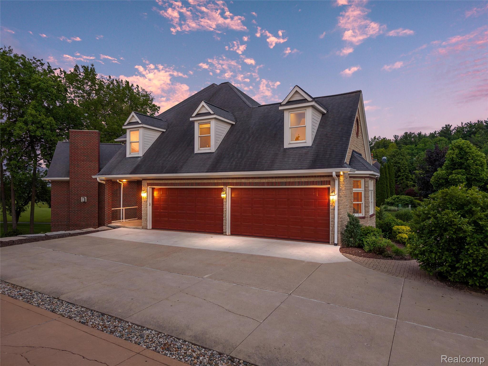7432 Foxburg Court
