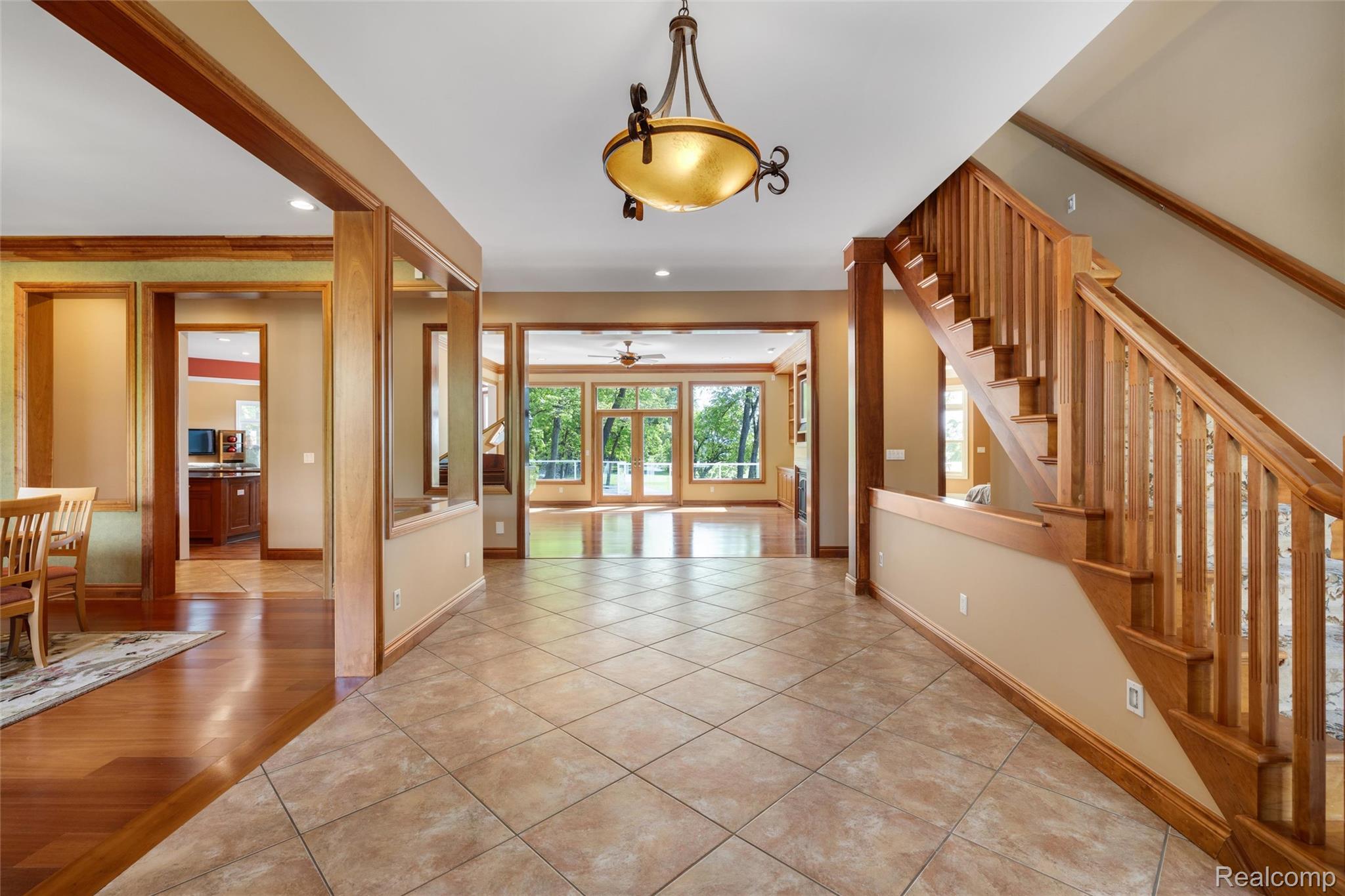 7432 Foxburg Court
