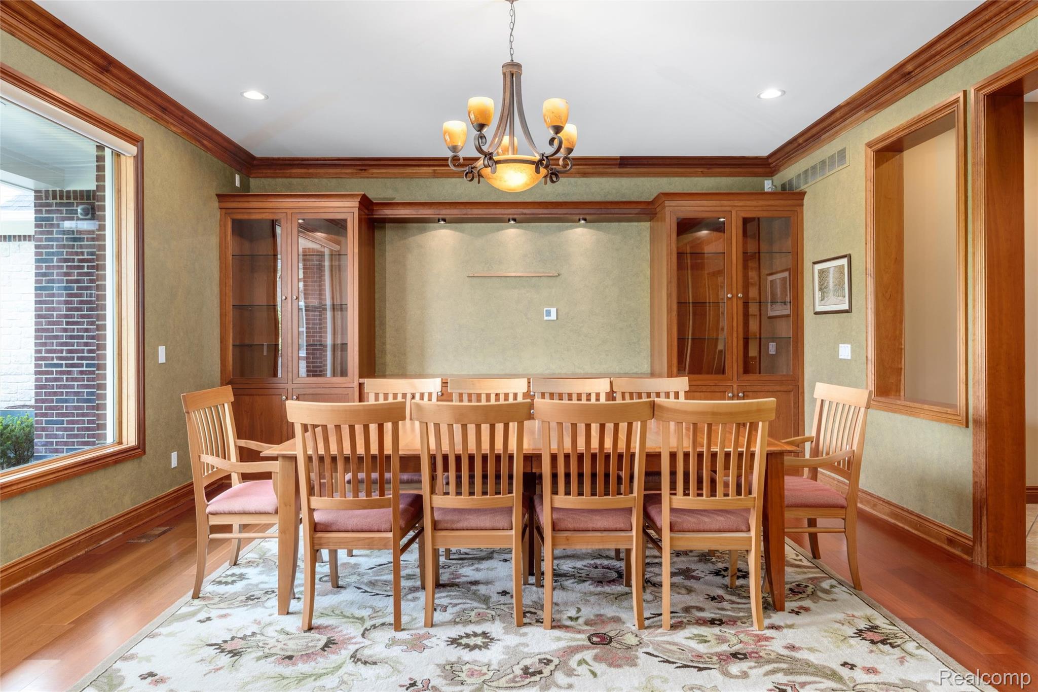 7432 Foxburg Court